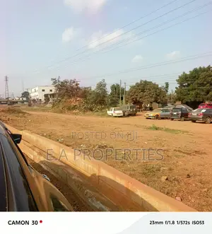 Roadside Land for Sale at Malejor