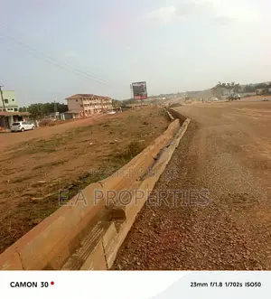 Roadside Land for Sale at Malejor