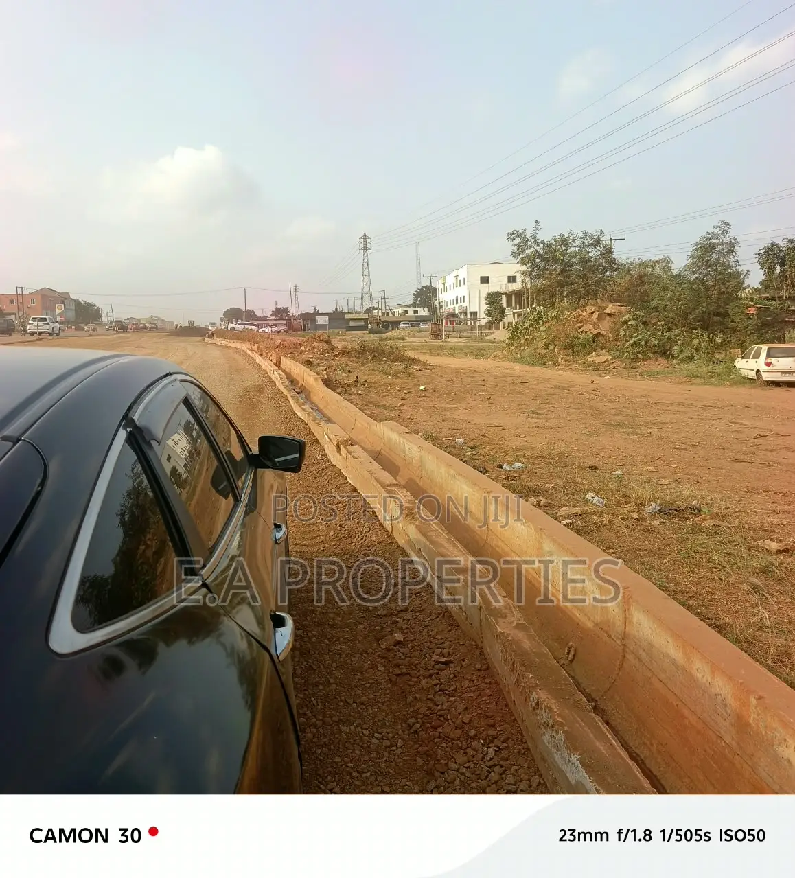 Roadside Land for Sale at Malejor