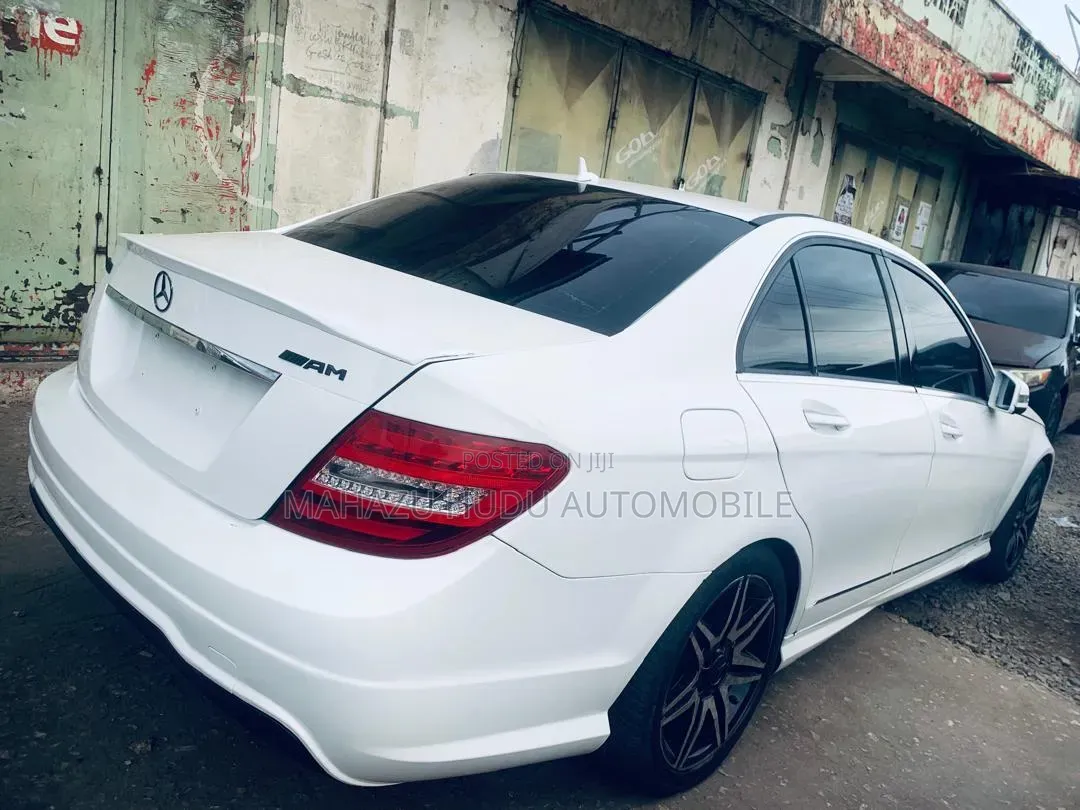 Mercedes-Benz C250 2014 White