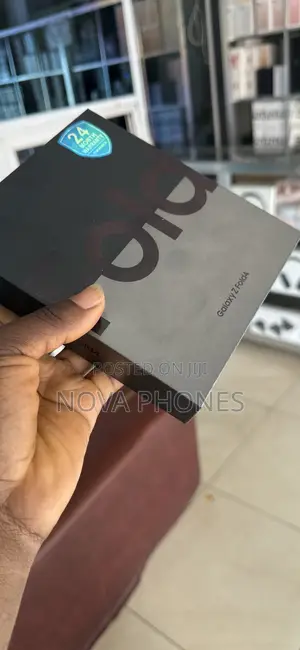 New Samsung Galaxy Z Fold4 512 GB Silver