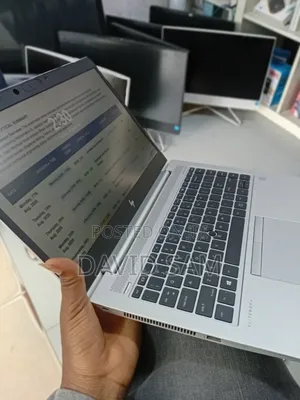 Laptop HP EliteBook 8760W 8GB Intel Core i7 SSD 256GB