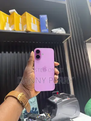 Apple iPhone 16 128 GB Pink