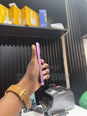 Apple iPhone 16 128 GB Pink