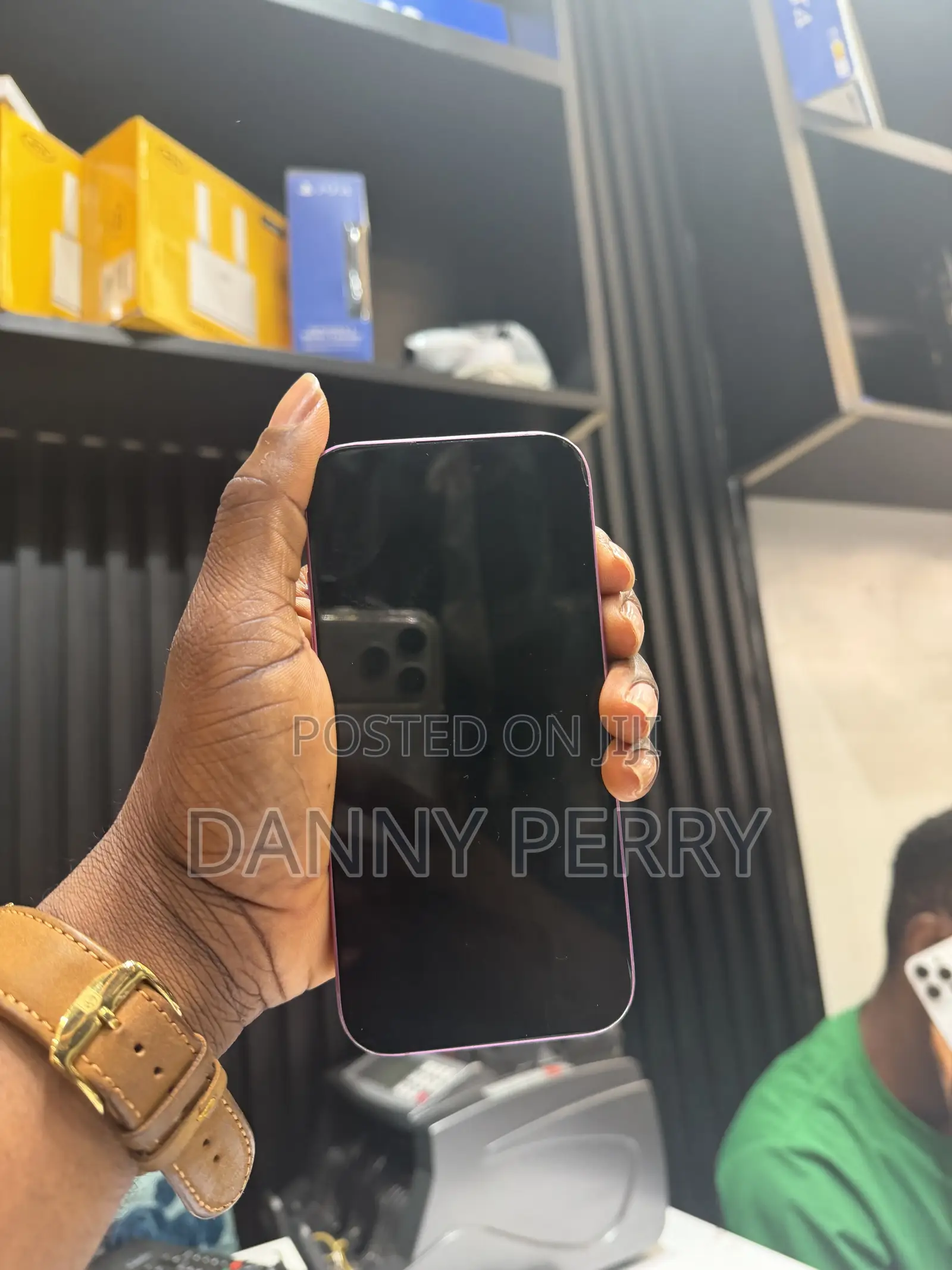Apple iPhone 16 128 GB Pink
