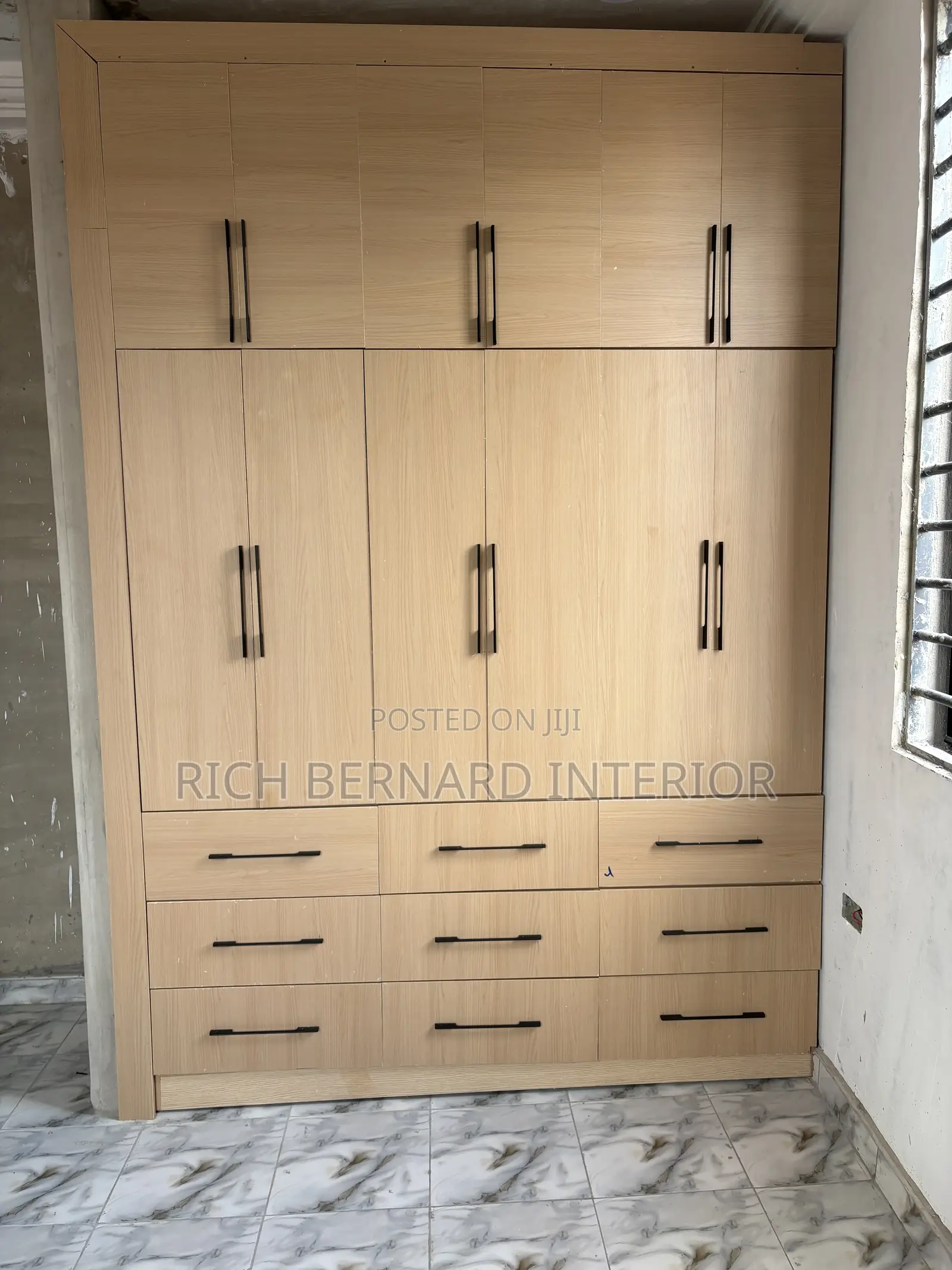 Modern 3-in-1 Wardrobe