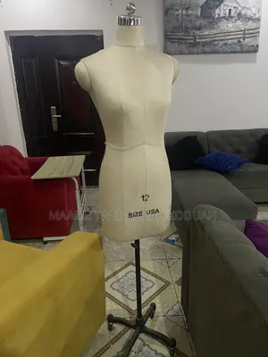 Professional Female Dress Form / Pinnable Tailor's Dummy (USA Size 12)