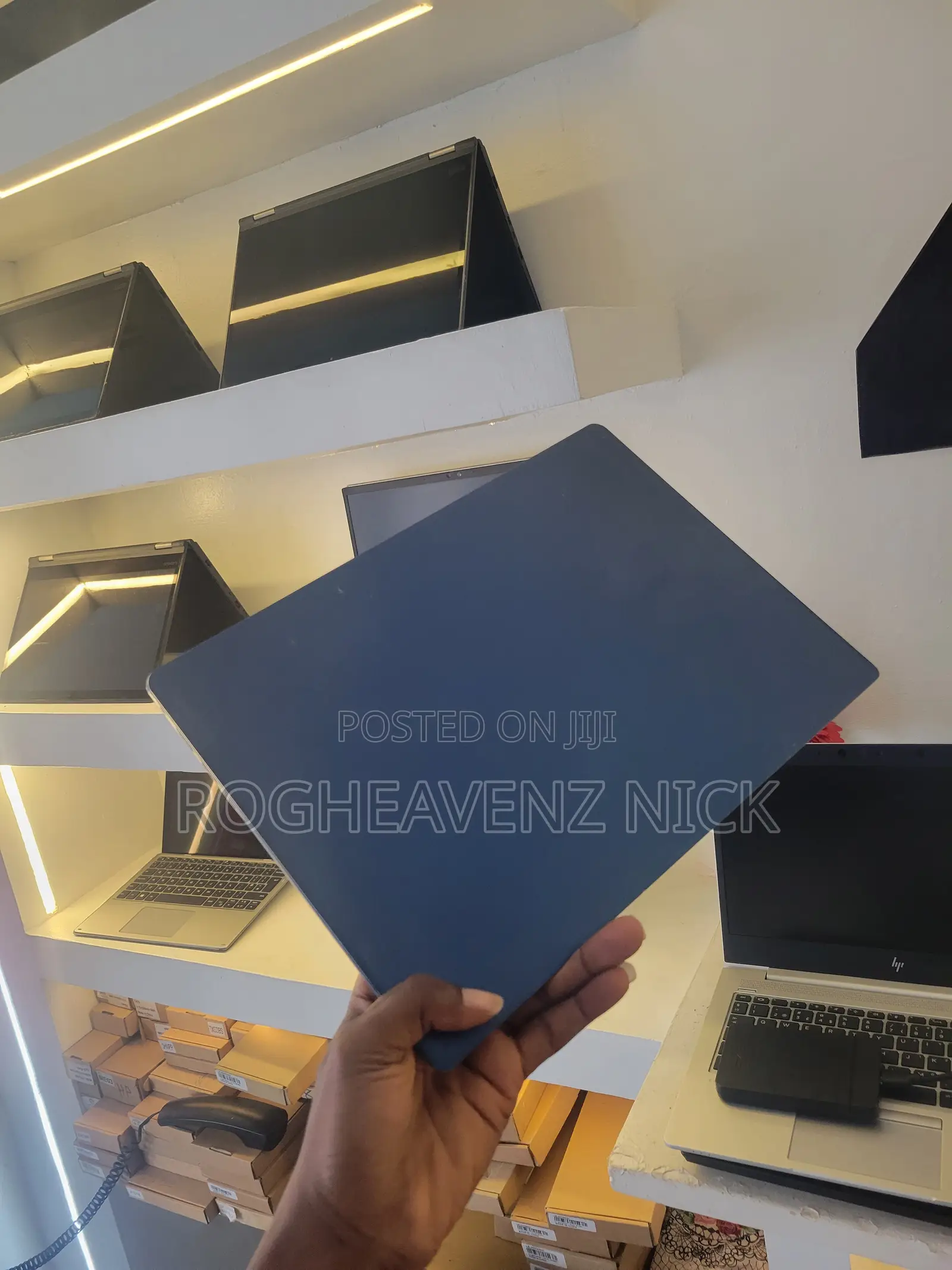 Laptop Lenovo IdeaPad 300 8GB Intel Core i5 SSD 256GB