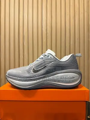Original Nike Vomero Plus Gray