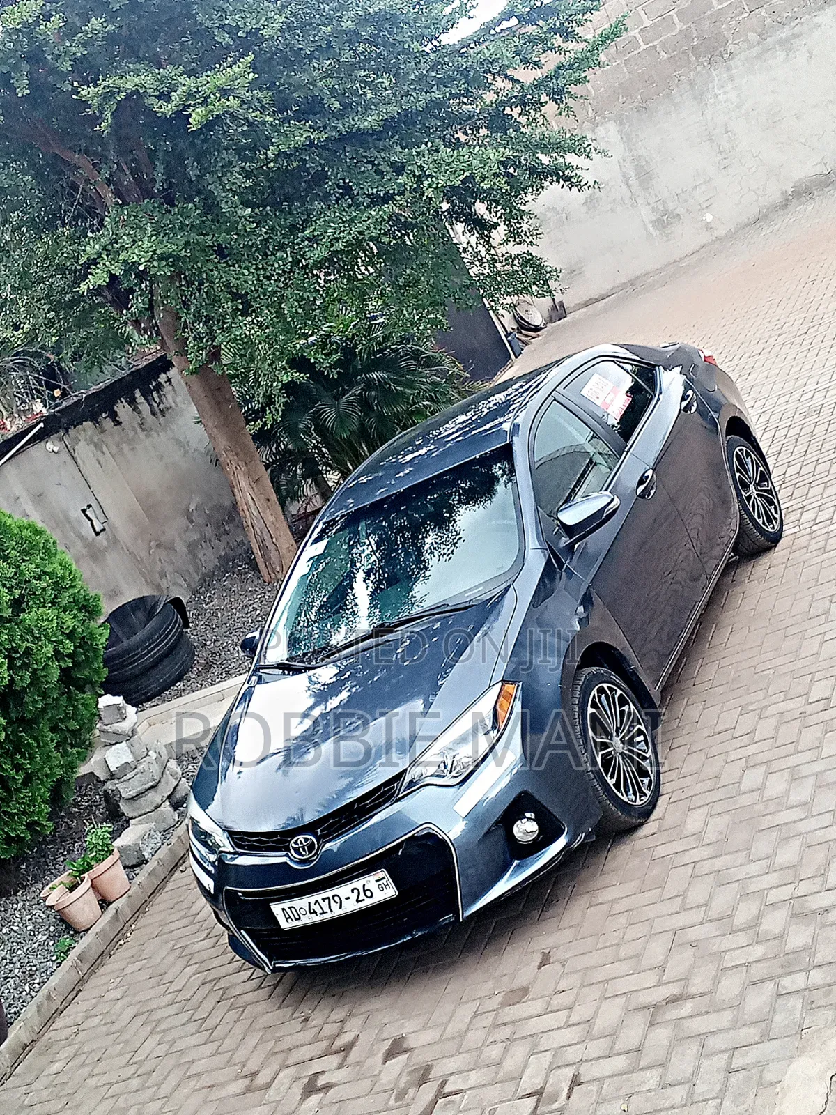Toyota Corolla S 4dr Sedan (1.8L 4cyl CVT) 2015 Gray