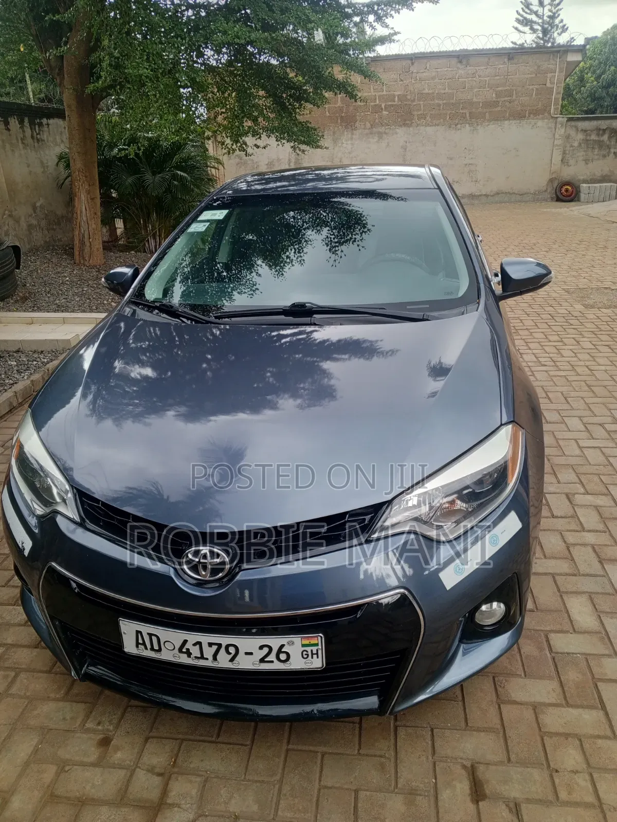 Toyota Corolla S 4dr Sedan (1.8L 4cyl CVT) 2015 Gray