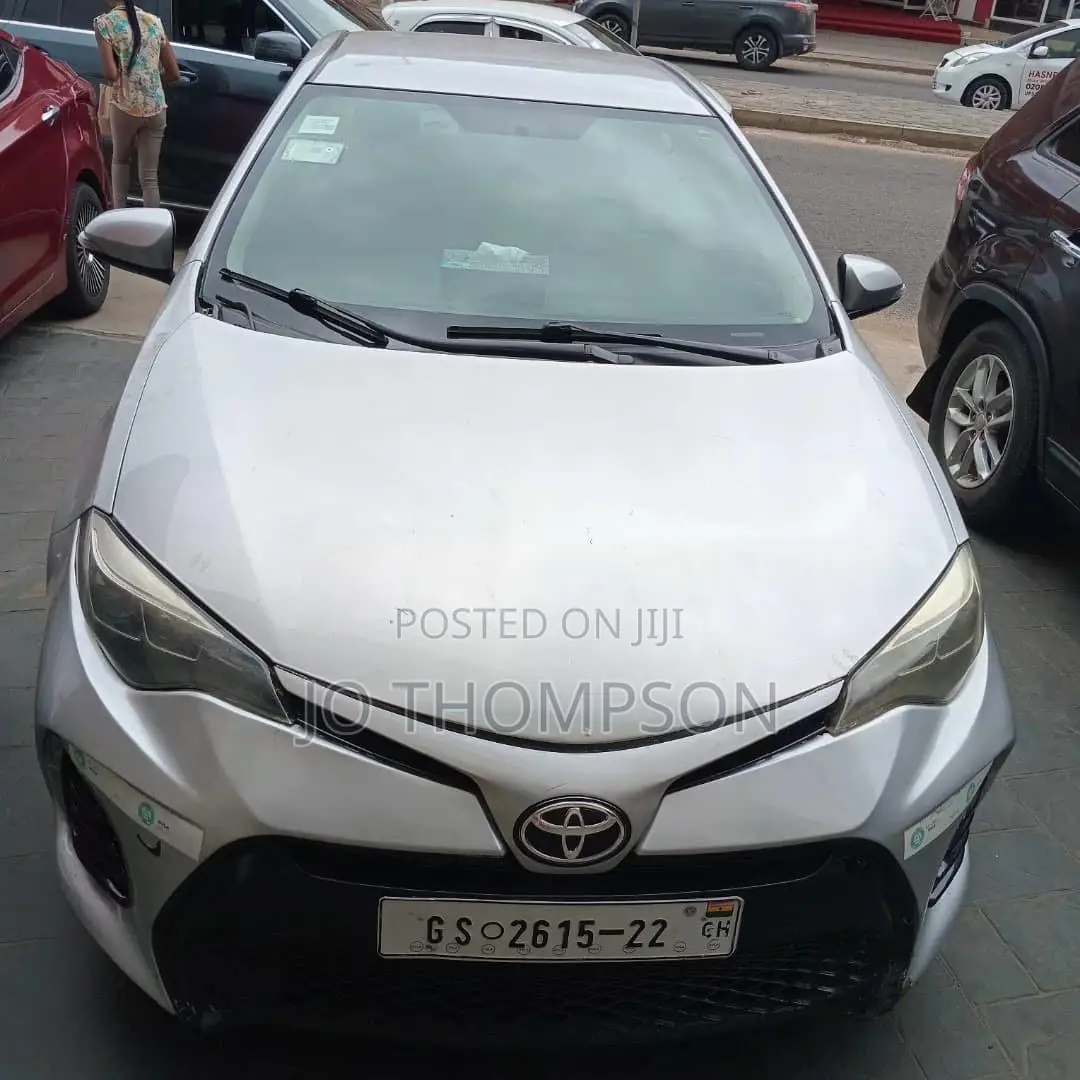 Toyota Corolla 2017 Silver