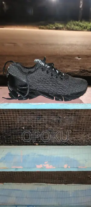 Men's Blade Running Shoes or Blade Sneakers.