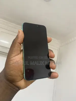 Apple iPhone 11 64 GB Green