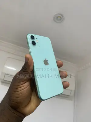 Apple iPhone 11 64 GB Green