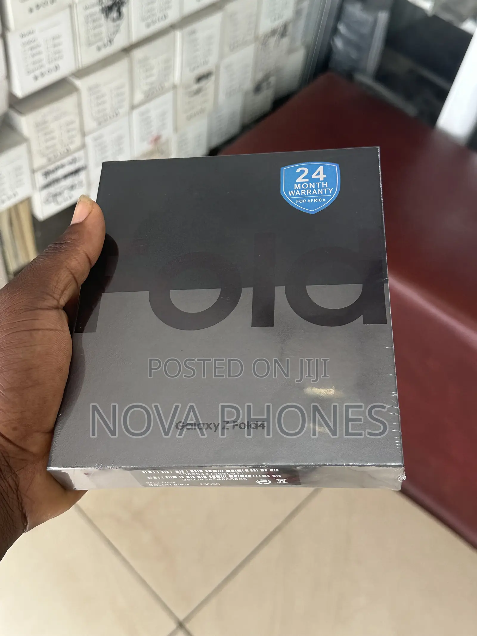 New Samsung Galaxy Z Fold4 512 GB Silver