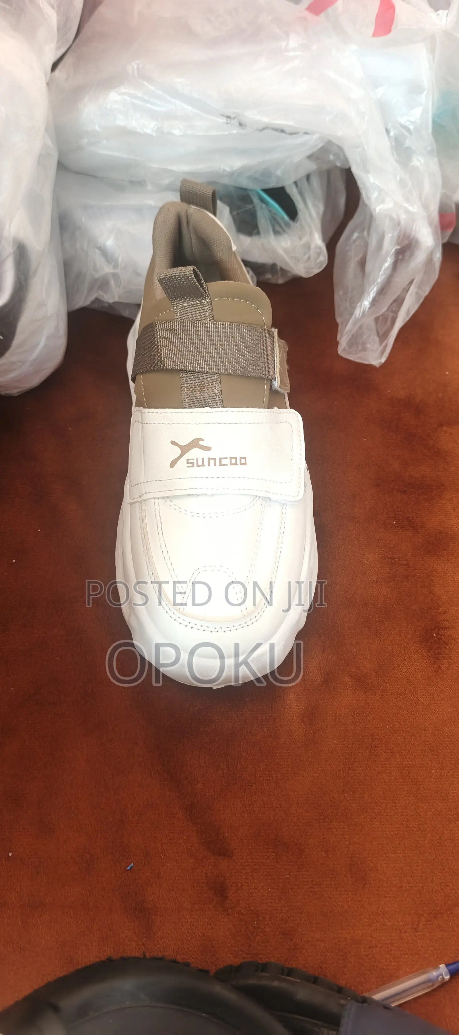 Two-Tone White and Khaki/Brown Platform Sneaker