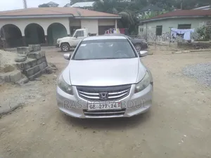 Honda Accord 2010 Silver