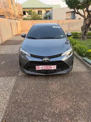 Toyota Corolla LE Eco (1.8L 4cyl 2A) 2018 Gray