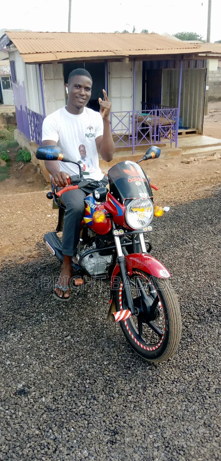 Bajaj Boxer 150 UG 2019 Red