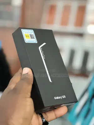 New Samsung Galaxy S25 256 GB Blue