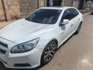 Chevrolet Malibu LTZ 4dr Sedan w/2LZ (2.0L 4cyl Turbo 6A) 2015 White