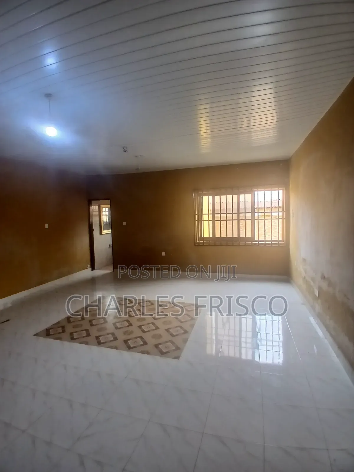 2bdrm Apartment in Ars Down, Ability for rent
