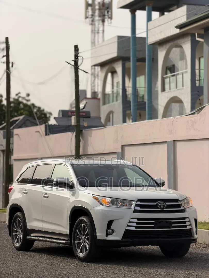Toyota Highlander 2019 White