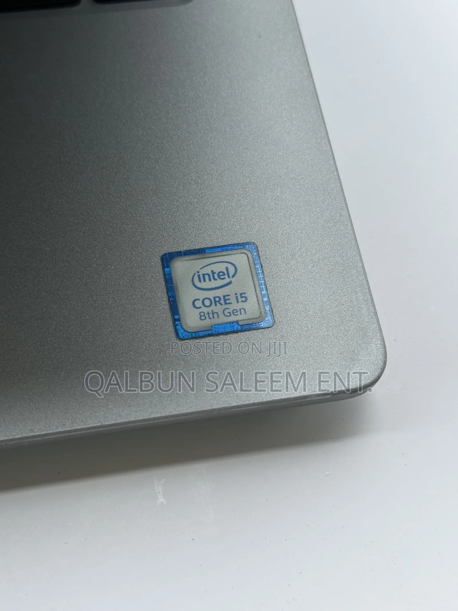 Laptop Dell Latitude 3310 2-in-1 8GB Intel Core i5 SSD 256GB