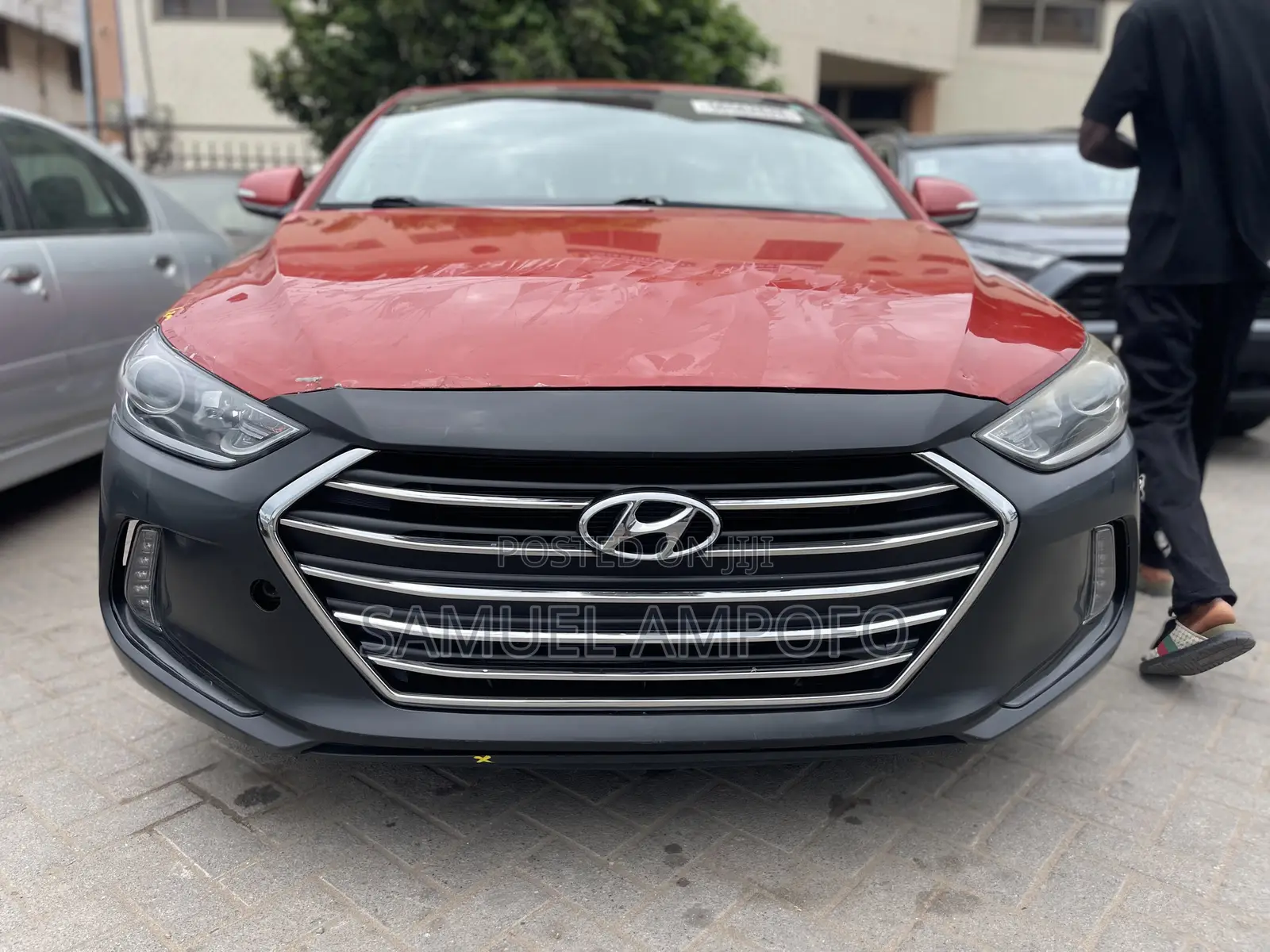 Hyundai Elantra Limited Sedan FWD (2.0L 4cyl 6A) 2017 Orange