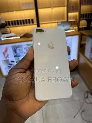 Apple iPhone 8 Plus 64 GB White