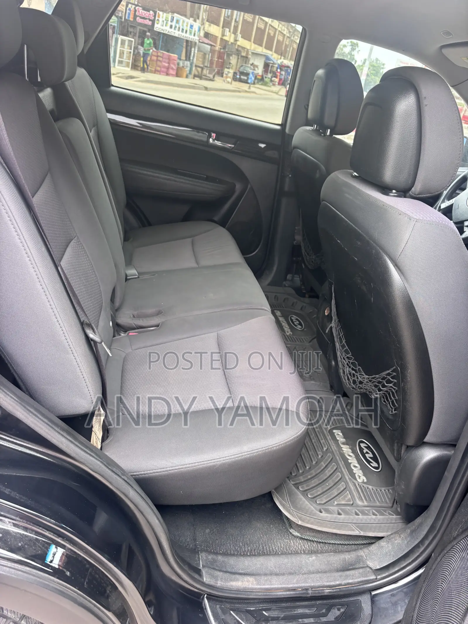 Kia Sorento 2010 Black