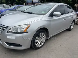 Nissan Sentra S 4dr Sedan (1.8L 4cyl CVT) 2015 Gray