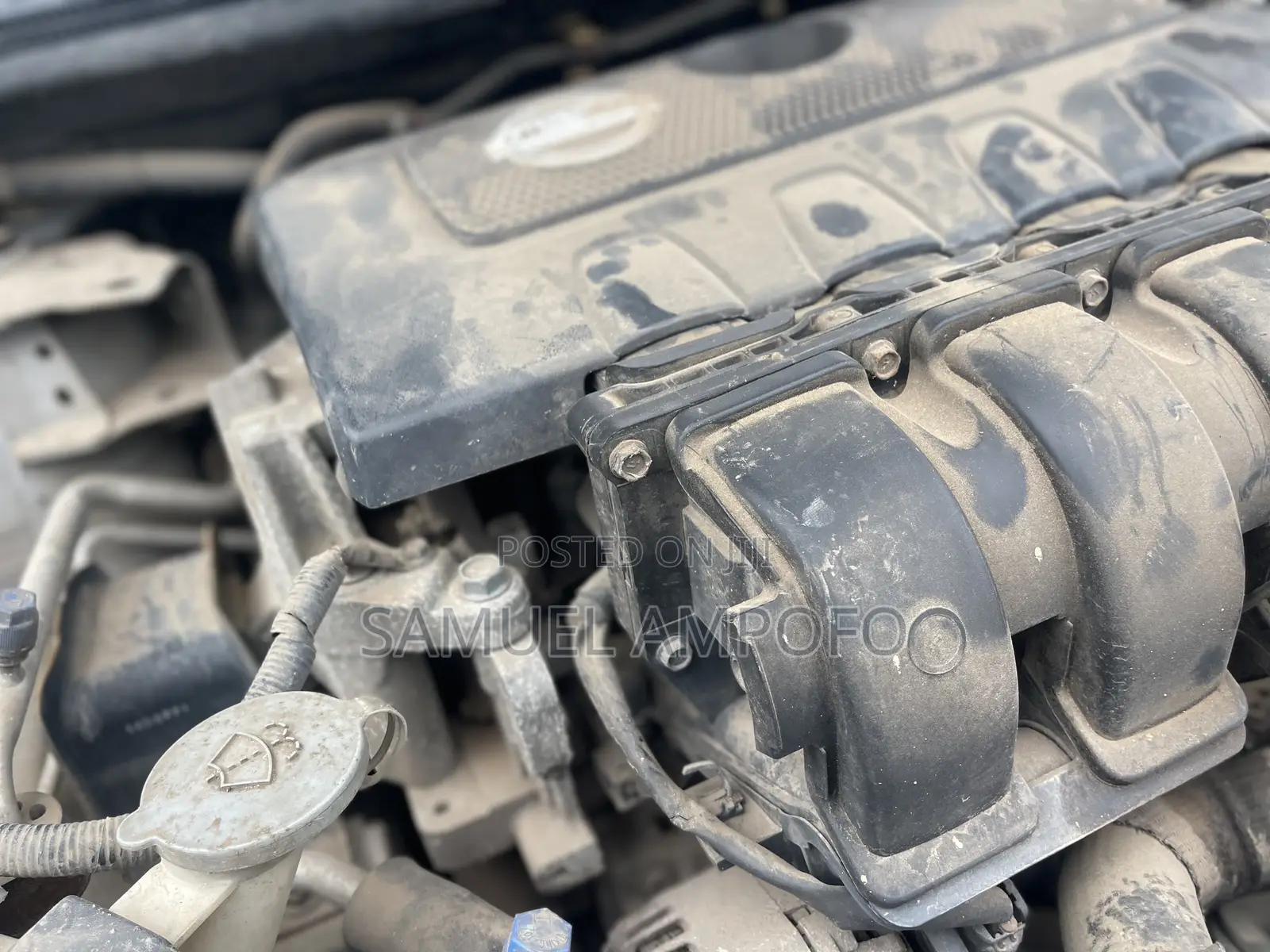 Nissan Sentra S 4dr Sedan (1.8L 4cyl CVT) 2015 Gray