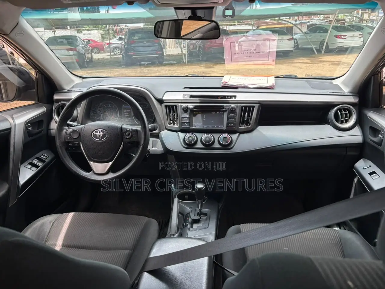 Toyota RAV4 LE AWD (2.5L 4cyl 6A) 2017 Gray