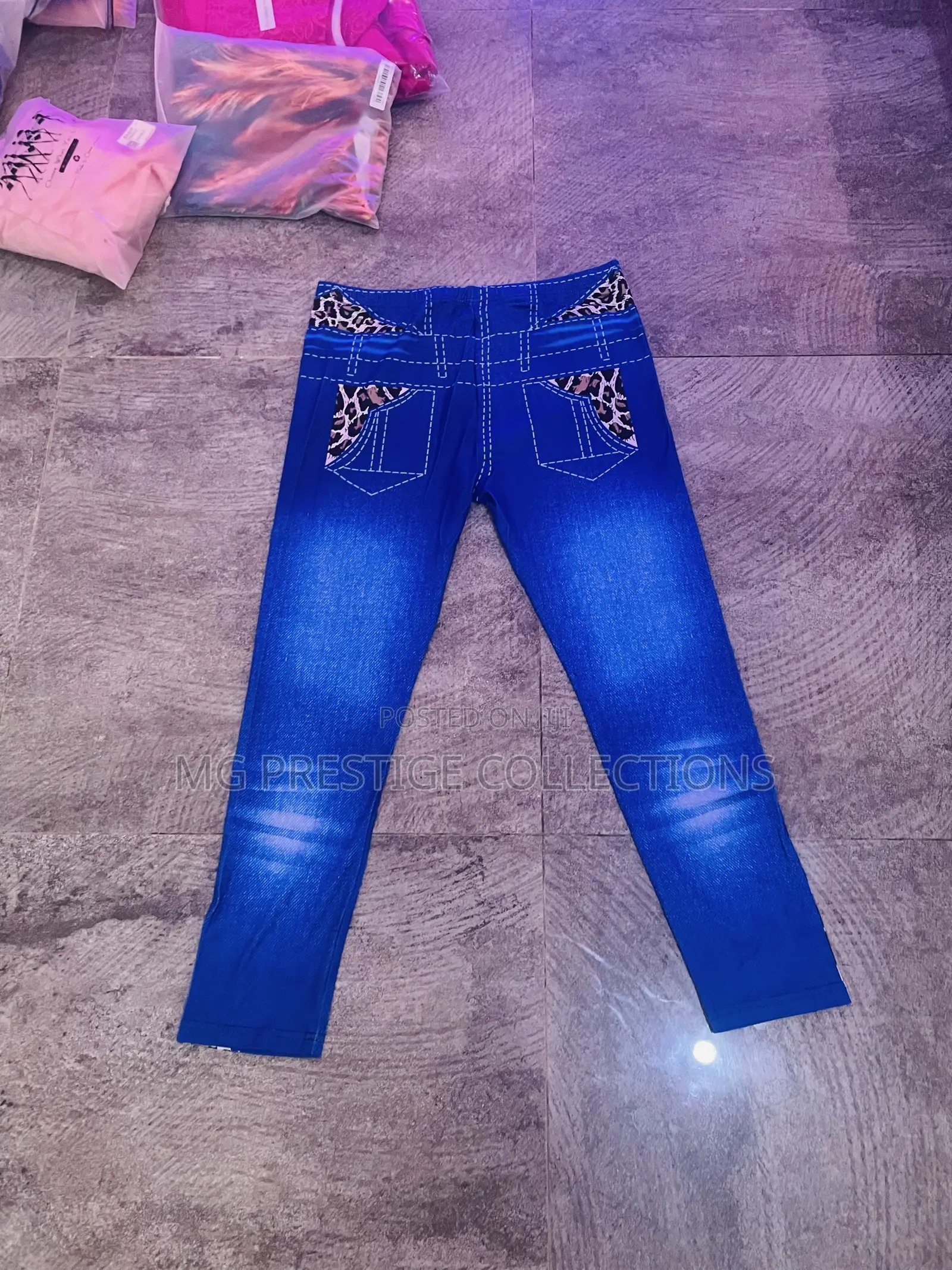Stylish High-Waist Denim Print Jeggings With Leopard Side Patch
