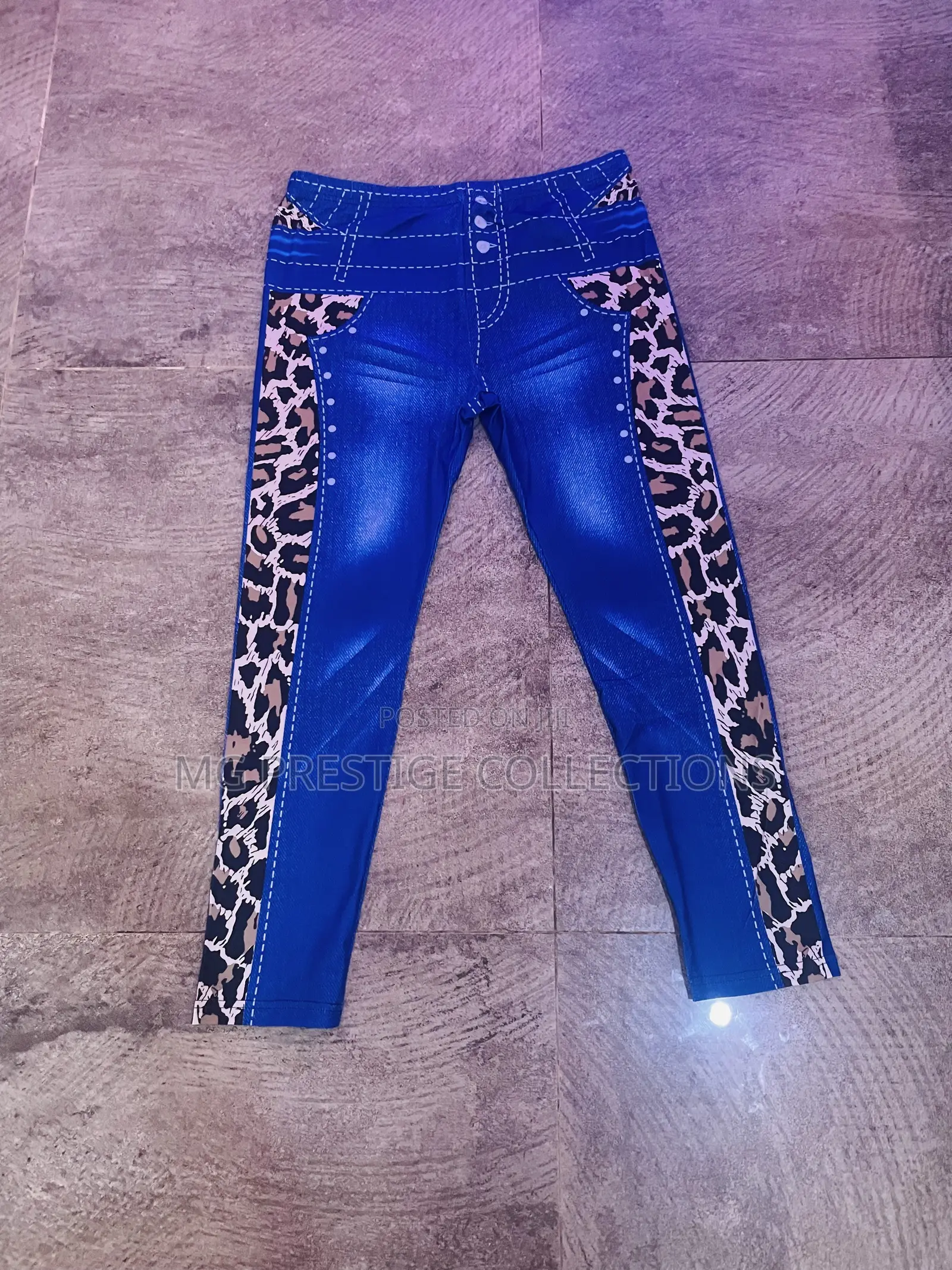 Stylish High-Waist Denim Print Jeggings With Leopard Side Patch