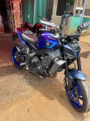 Yamaha 2025 Blue