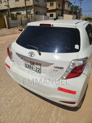 Toyota Yaris 2012 White
