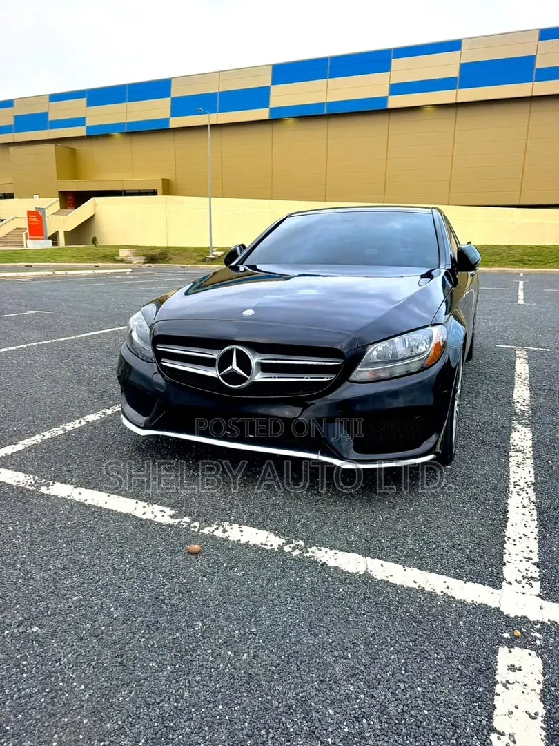 Mercedes-Benz C300 2016 Black