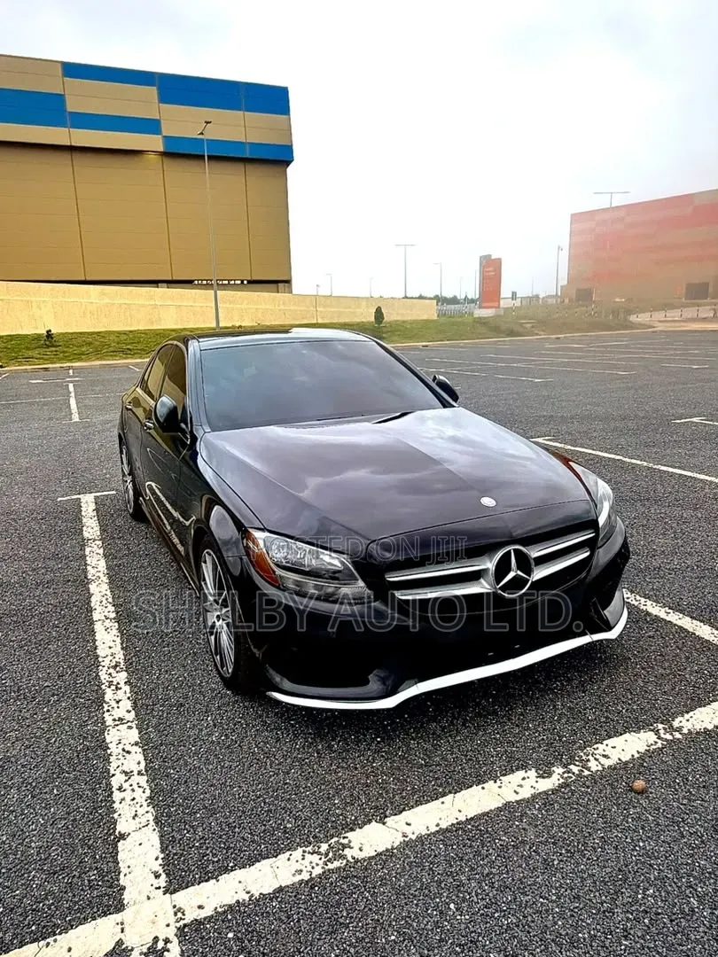 Mercedes-Benz C300 2016 Black