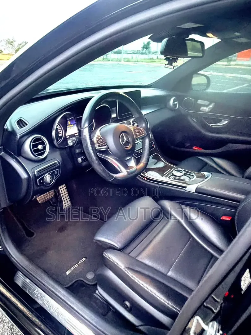 Mercedes-Benz C300 2016 Black
