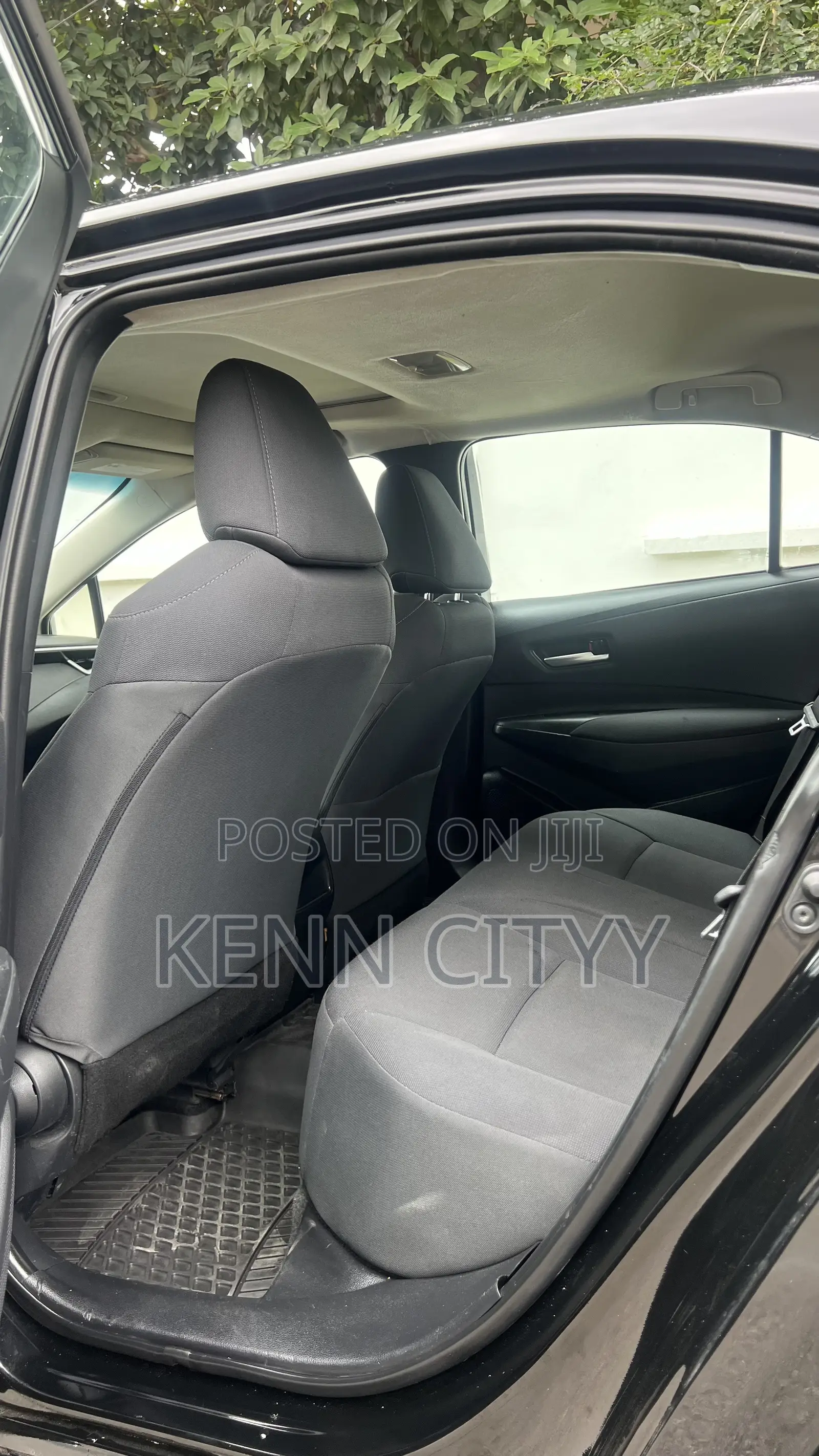 Toyota Corolla LE 2021 Black