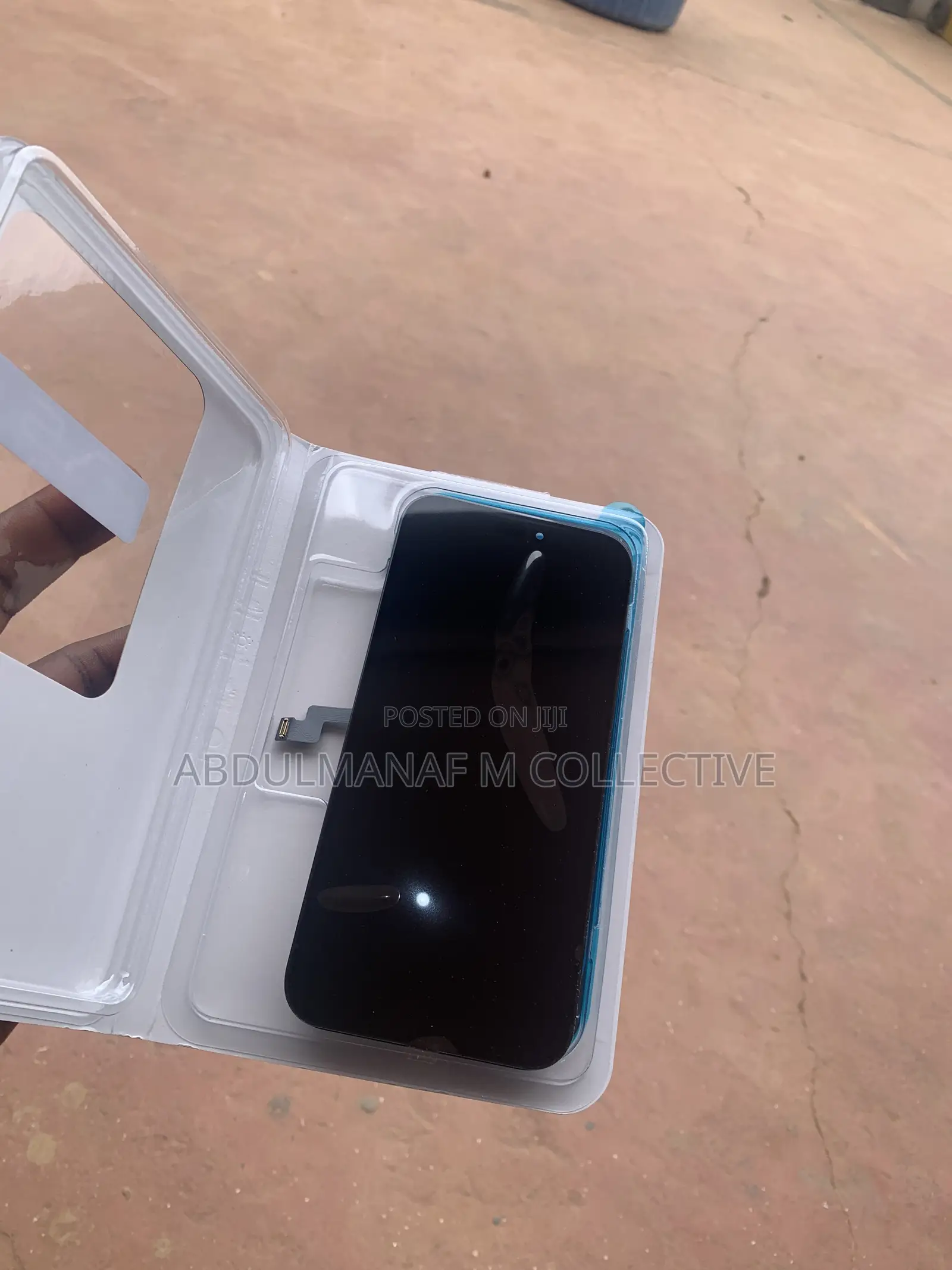 iPhone 16 Pro Max Screen Replacement