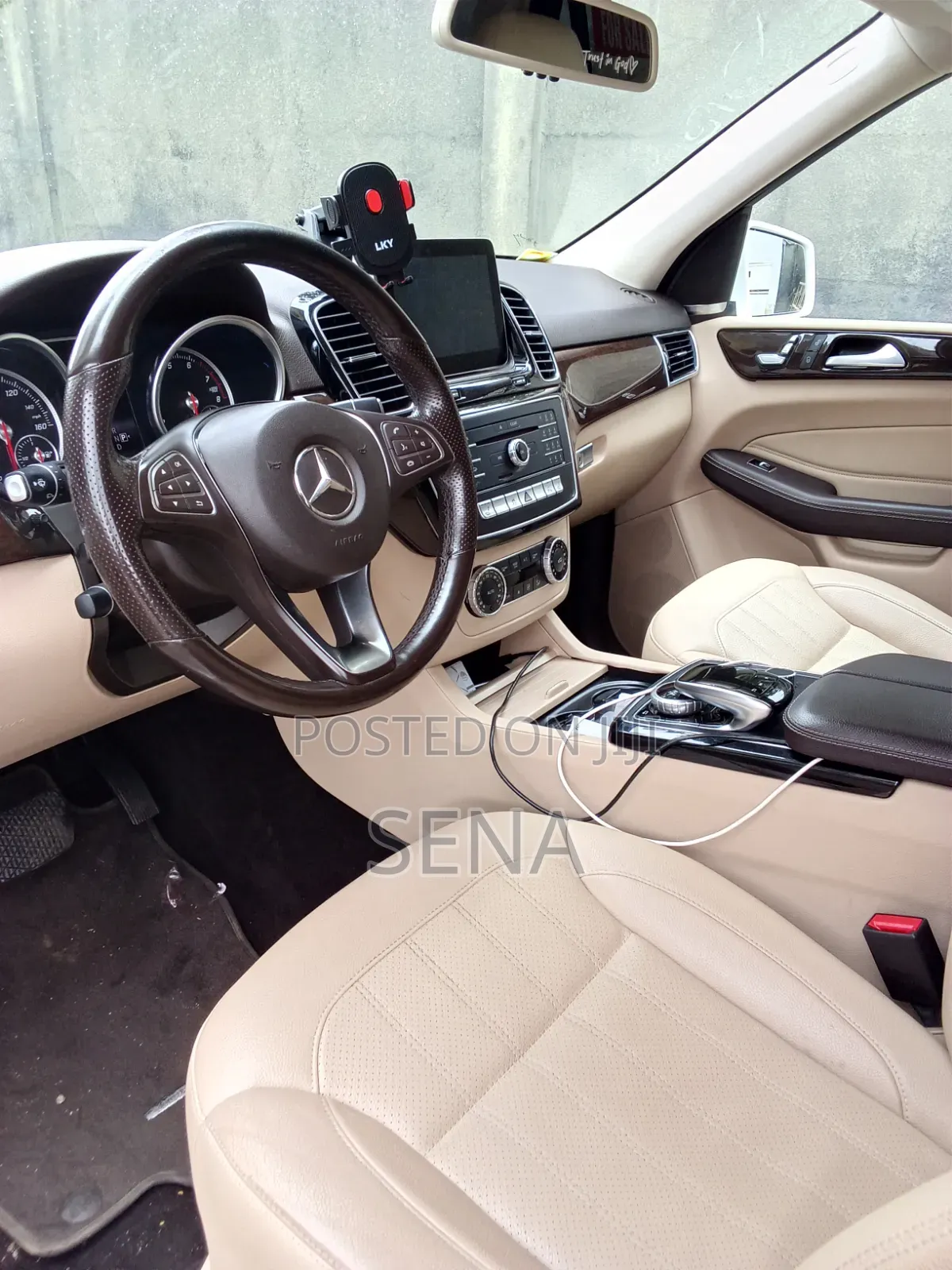 Mercedes-Benz GLE-Class 2017 White