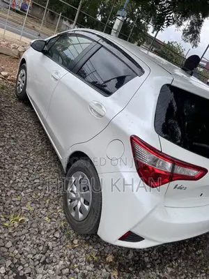 Toyota Vitz 1.3 FWD 5dr 2017 White