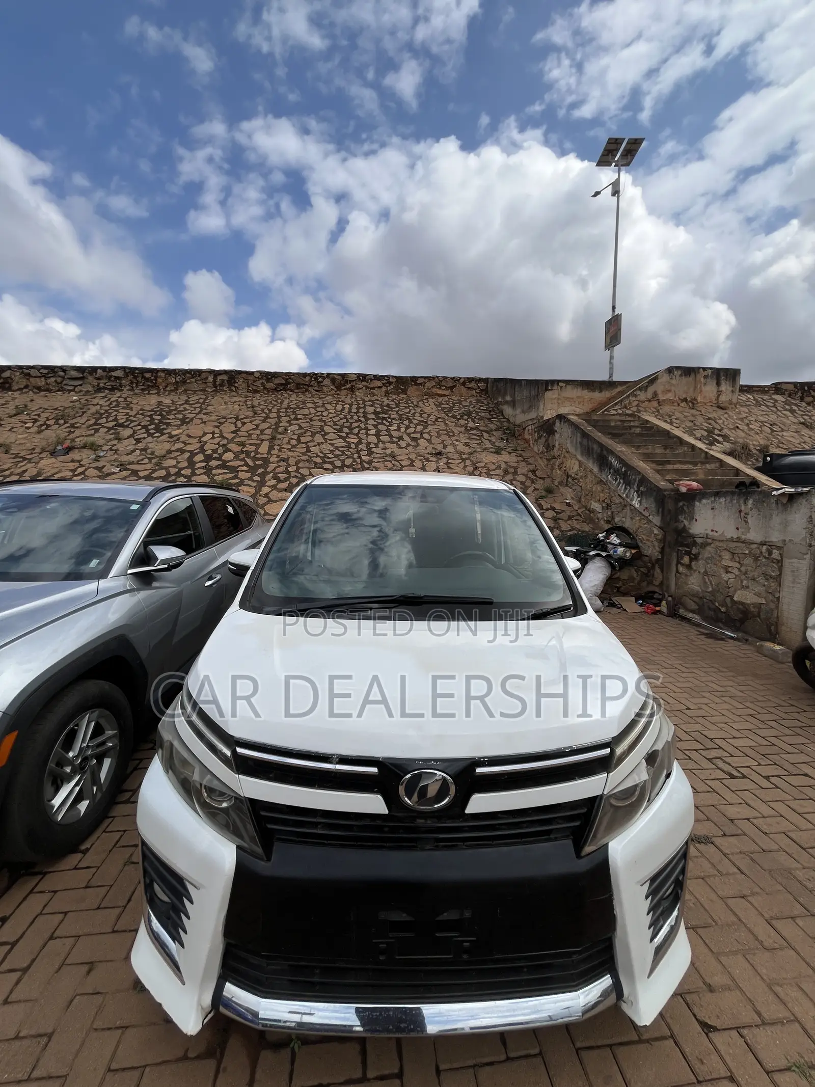 Toyota Voxy 2015 White