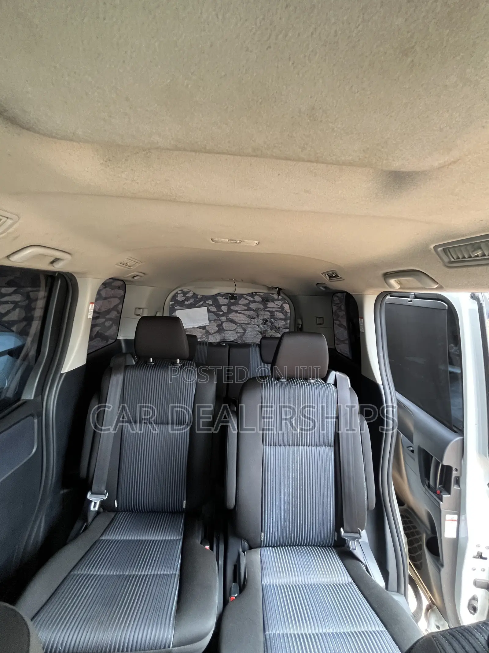 Toyota Voxy 2015 White