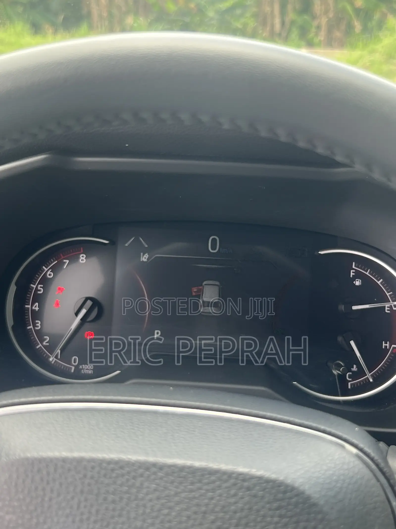 Toyota RAV4 XLE 2025 Gray