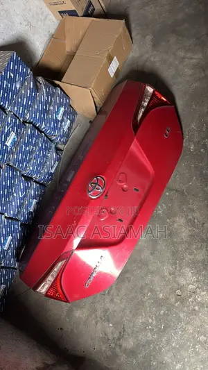 Toyota Corolla 2014,2015,2016,2017,2018,2019 Boot / Tailgate